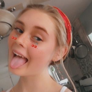 Meet your Posher, Sky